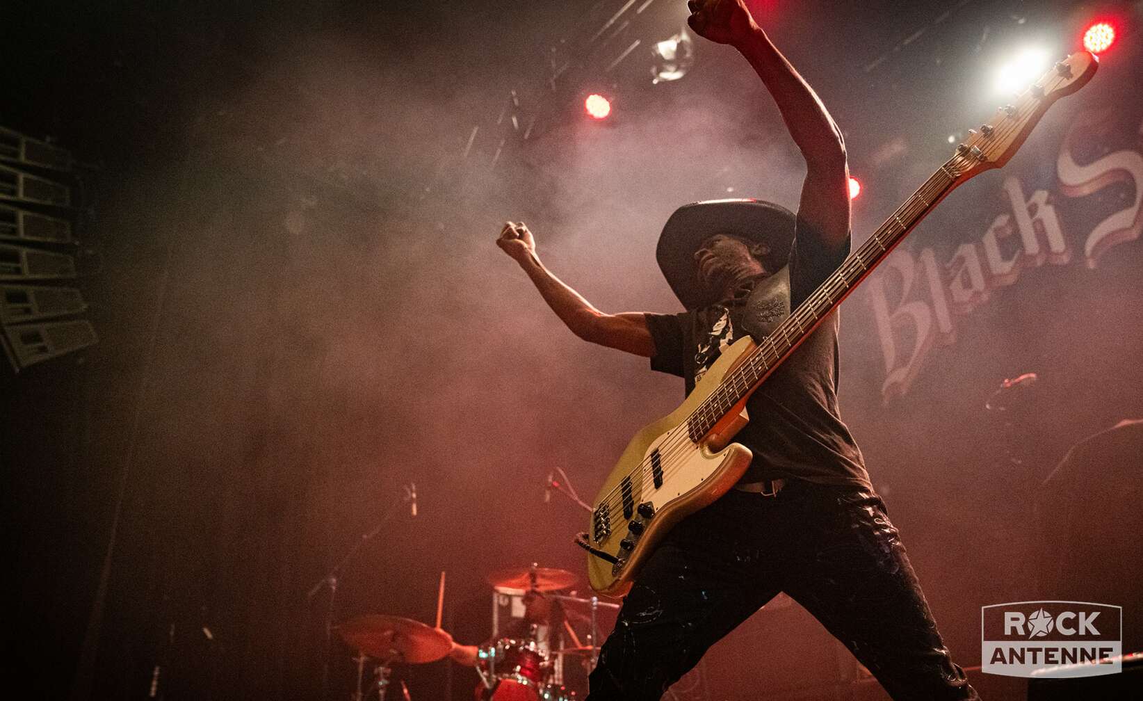 Ayron Jones als Vorband von Black Stone Cherry in München 12.11.24